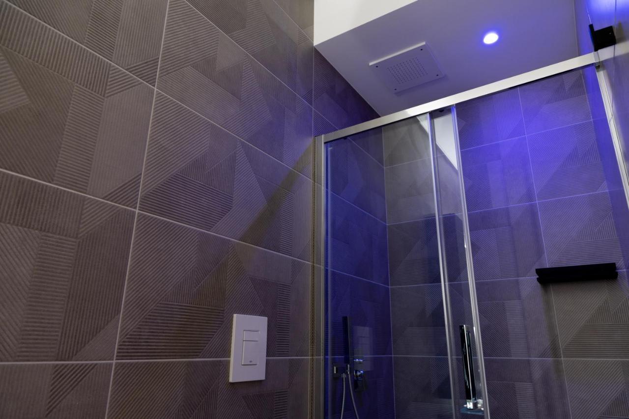 Calvani23 Luxury House Бари Экстерьер фото